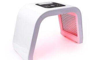 Device for skin rejuvenation at home